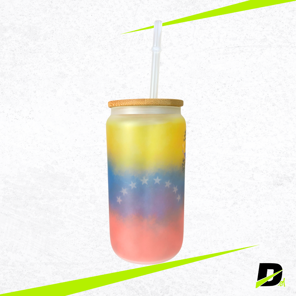 Vaso Tipo Lata Venezuela 16 oz con Tapa de Bambú y Bombilla