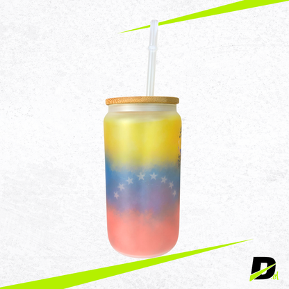Vaso Tipo Lata Venezuela 16 oz con Tapa de Bambú y Bombilla